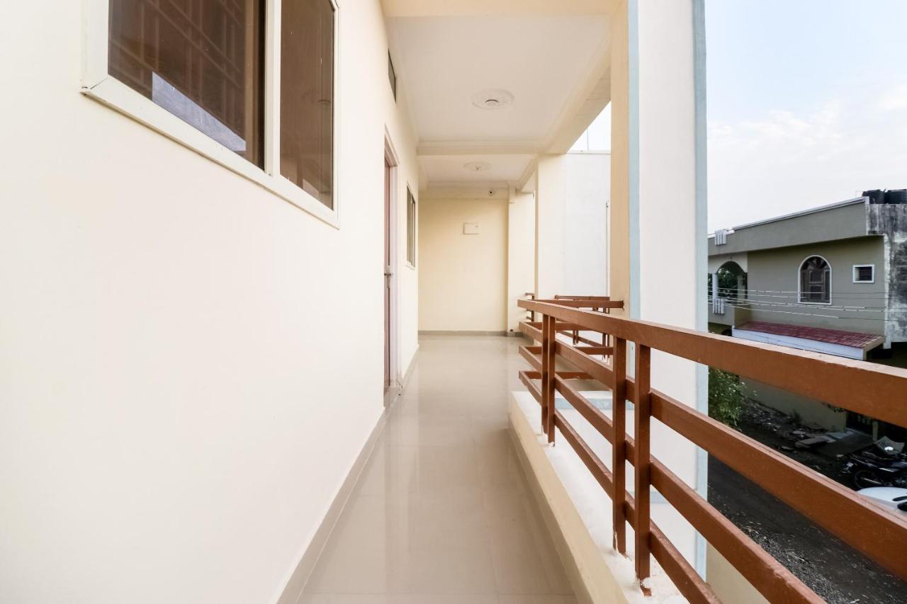 Oyo 40073 Yash Homestay Samarda Kaliāsot Exterior foto