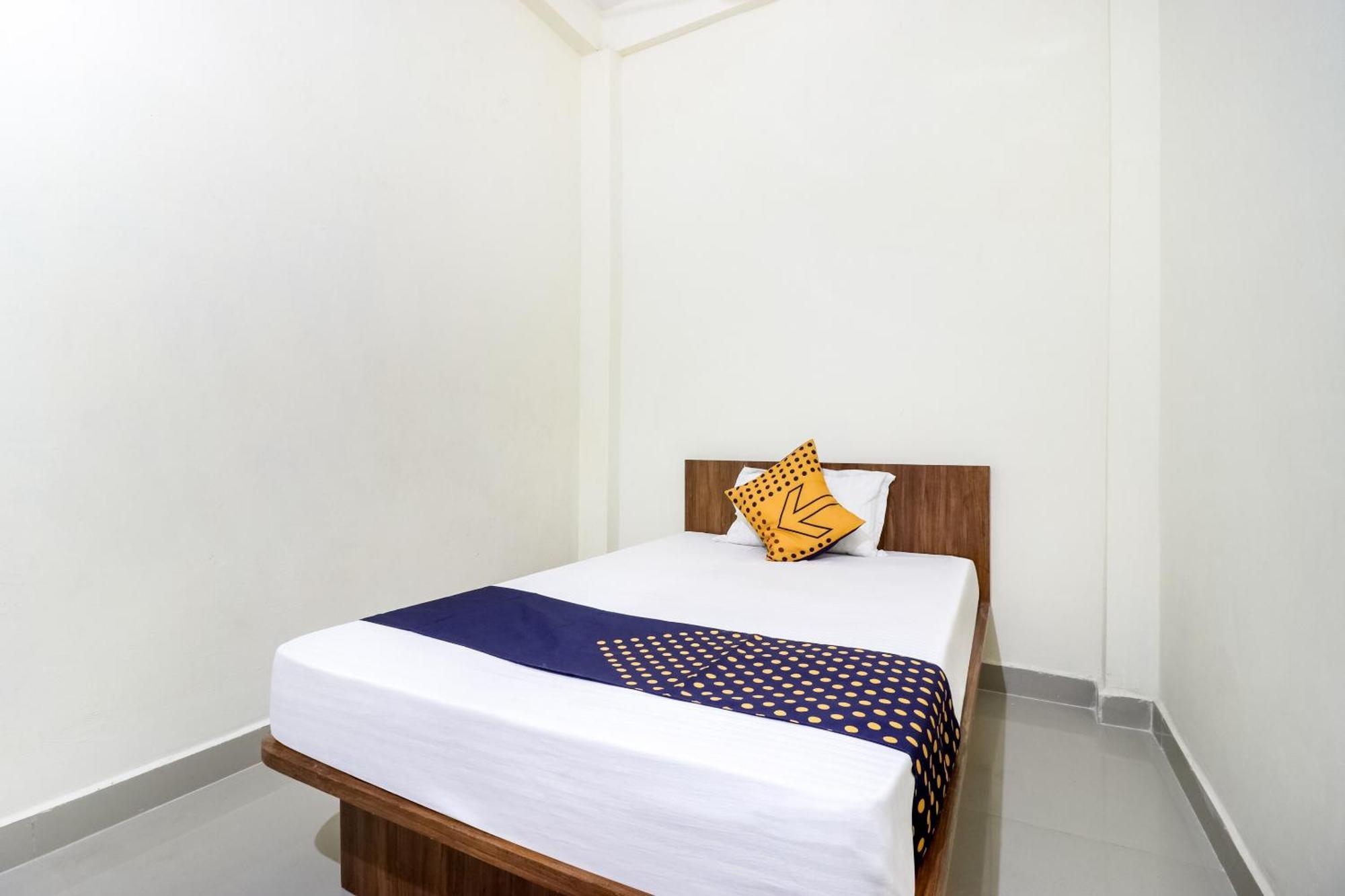 Oyo 40073 Yash Homestay Samarda Kaliāsot Exterior foto